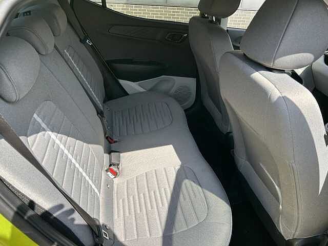 Hyundai i10 1.0 [63] Premium 5dr Auto [Nav]