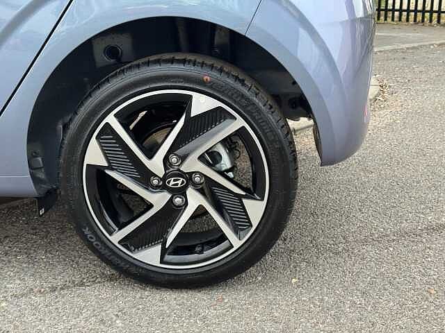 Hyundai i10 1.2 [79] Premium 5dr [Nav]