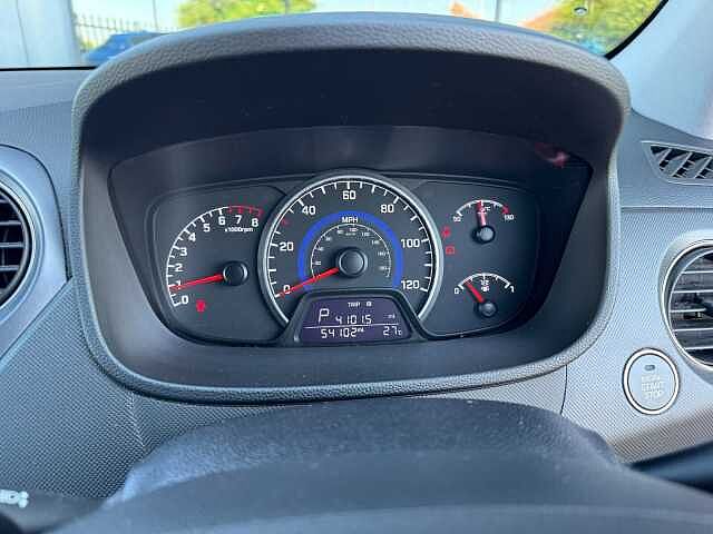 Hyundai i10 1.2 Premium SE 5dr Auto