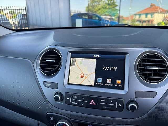 Hyundai i10 1.2 Premium SE 5dr Auto