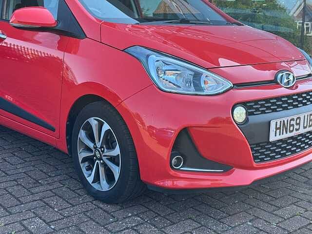 Hyundai i10 1.2 Premium SE 5dr Auto