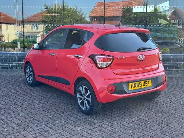 Hyundai i10 1.2 Premium SE 5dr Auto