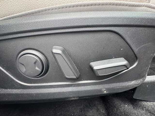 Hyundai Tucson 1.6 TGDi Hybrid 230 Ultimate 5dr 2WD Auto