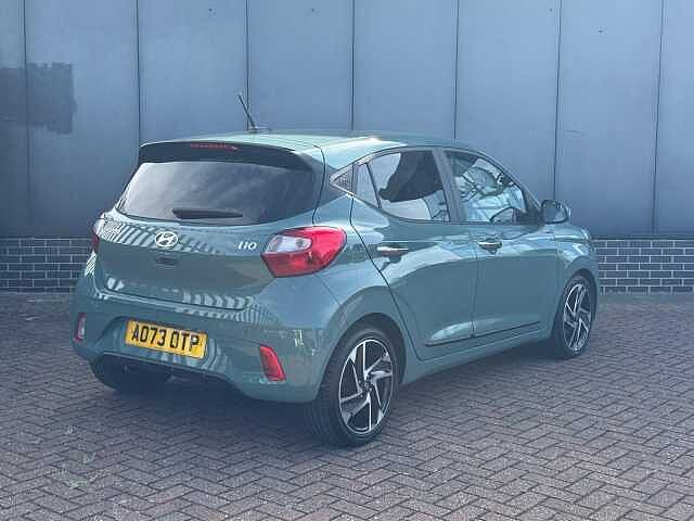 Hyundai i10 1.0 MPi Premium 5dr