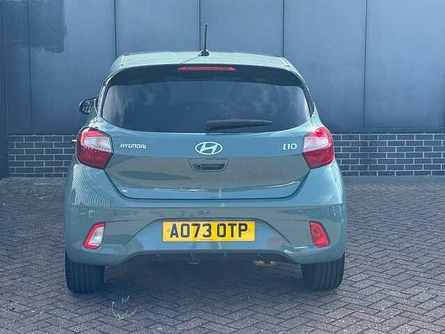Hyundai i10 1.0 MPi Premium 5dr