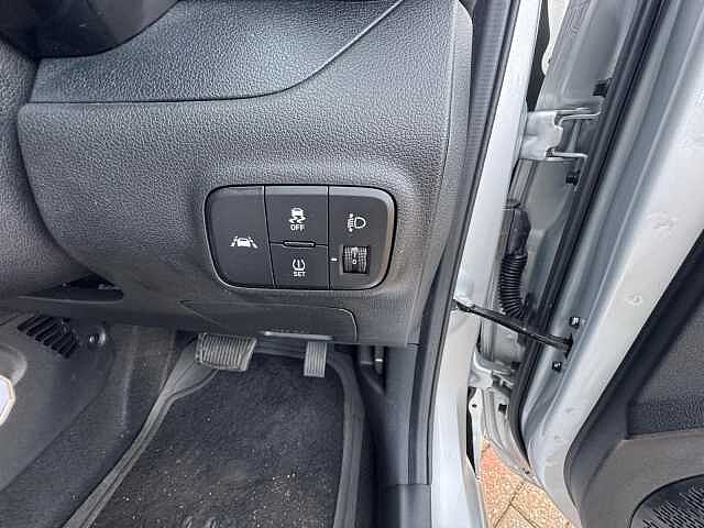 Hyundai i10 1.2 Premium 5dr Auto