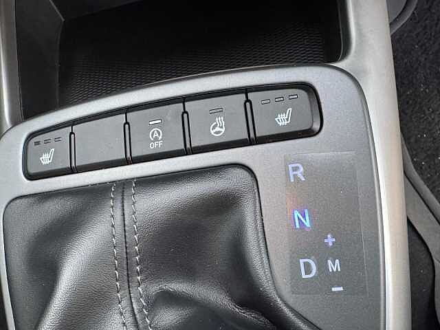 Hyundai i10 1.2 Premium 5dr Auto