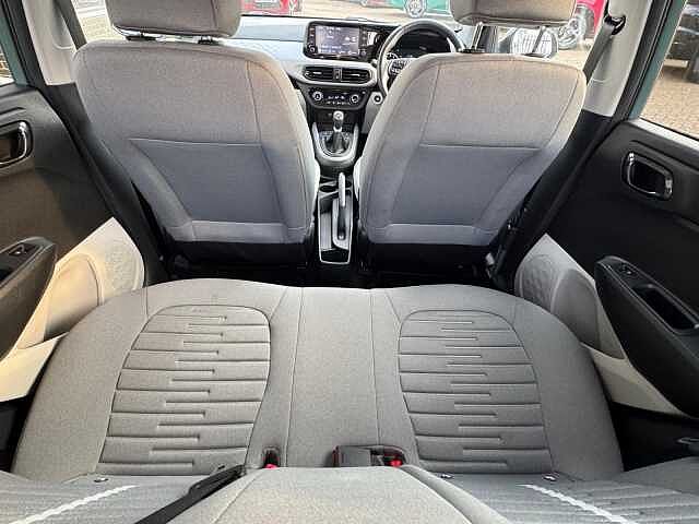 Hyundai i10 1.0 MPi Premium 5dr