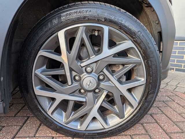 Hyundai Kona 1.6 GDi Hybrid Premium 5dr DCT