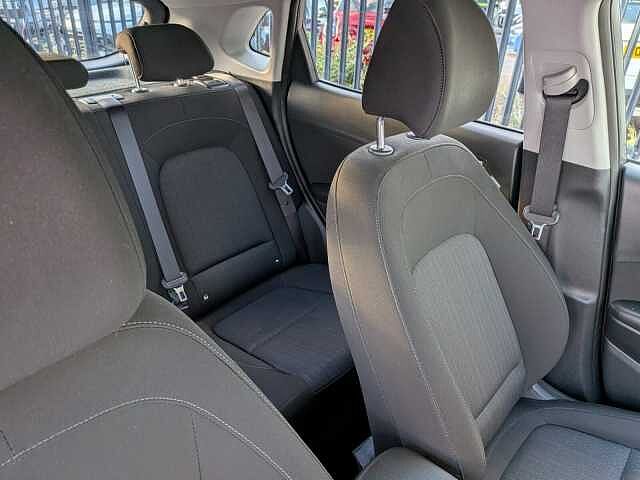 Hyundai Kona 1.6 GDi Hybrid Premium 5dr DCT
