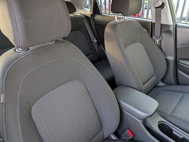 Hyundai Kona 1.6 GDi Hybrid Premium 5dr DCT
