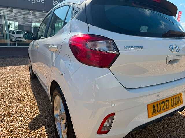 Hyundai i10 1.0 MPi SE Connect 5dr Auto